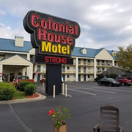 Colonial House Motel Pigeon Forge Buitenkant foto