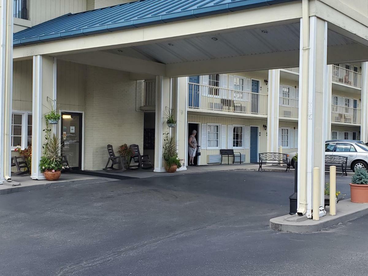 Colonial House Motel Pigeon Forge Buitenkant foto